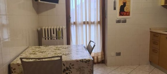 4-salle Appartement à Asti, Italy No. 170723 6