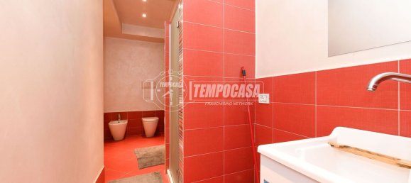 Apartamento de 3 habitaciónes en Salò, Italy No. 75236 13