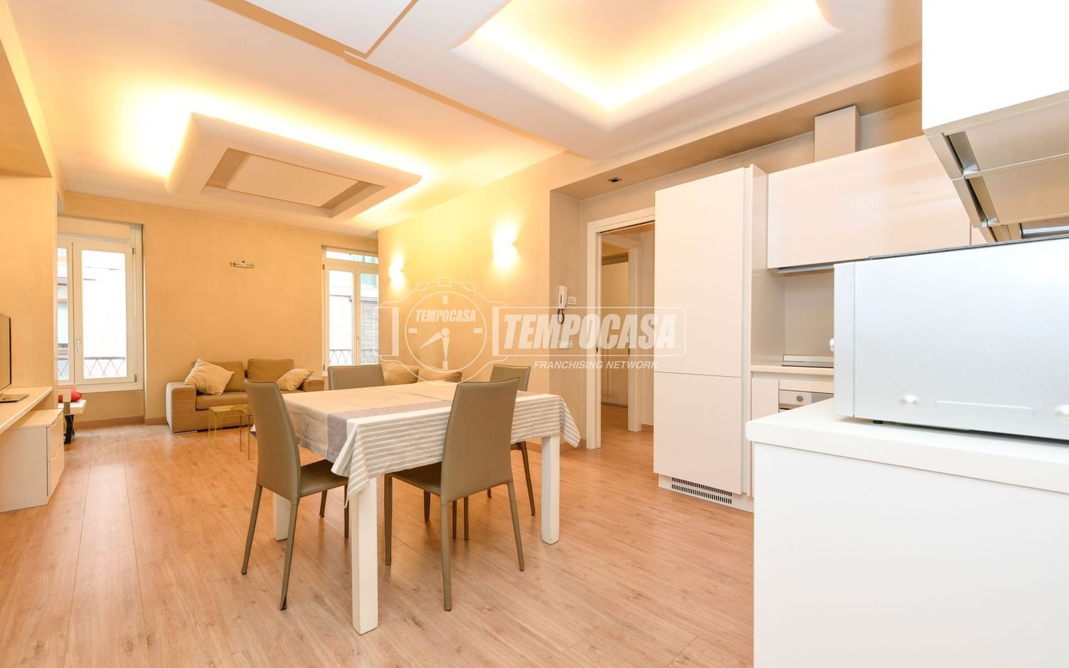 Apartamento de 3 habitaciónes en Salò, Italy No. 75236