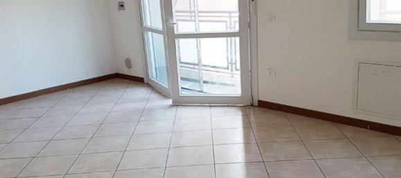 3 rooms Apartment in Malalbergo, Italy No. 99803 5