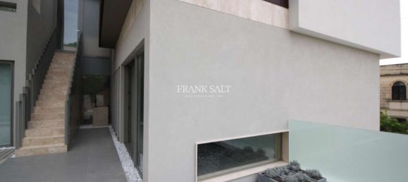 3 bedrooms House in Kappara, Malta No. 9200 7