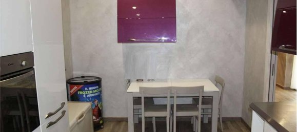 3-salle Appartement à Cesano Maderno, Italy No. 90291 10