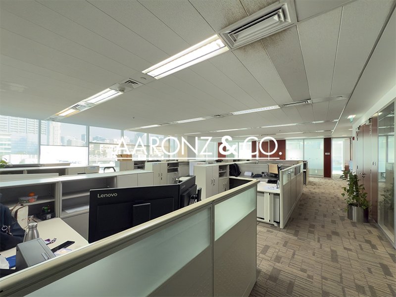 Офис 557м² в Sheikh Zayed Road, ОАЭ № 110202