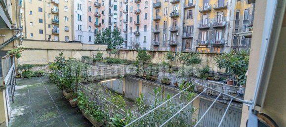 2 Schlafzimmer Wohnung in Milan, Italy, Nr. 336118 25