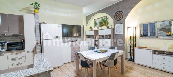 2 Schlafzimmer Wohnung in Milan, Italy, Nr. 336118 21
