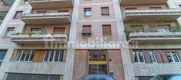 2 Schlafzimmer Wohnung in Milan, Italy, Nr. 336118 27