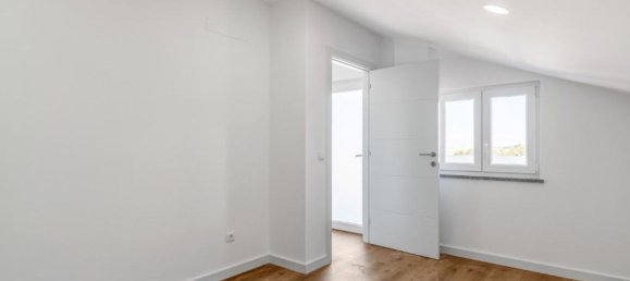 5 bedrooms House in Atouguia da Baleia, Portugal No. 116877 15