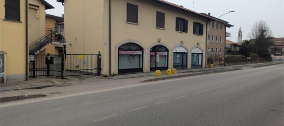 2 rooms Commercial property in Pozzo d'Adda, Italy No. 213662 3