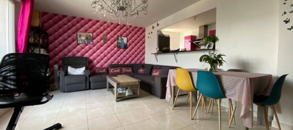 3 bedrooms Apartment in Garges-les-Gonesse, France No. 334345 5