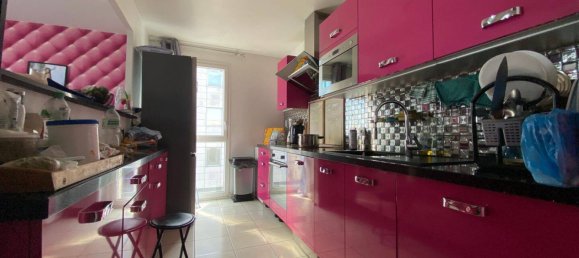 3 bedrooms Apartment in Garges-les-Gonesse, France No. 334345 9