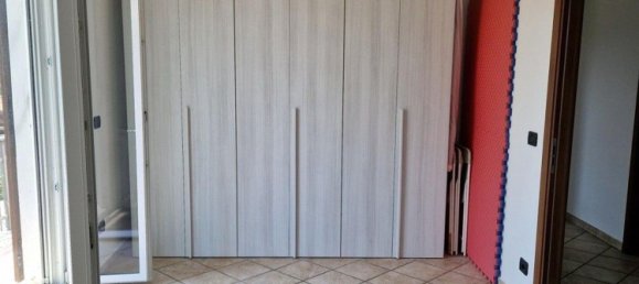 5 bedrooms House in Asti, Italy No. 317454 22