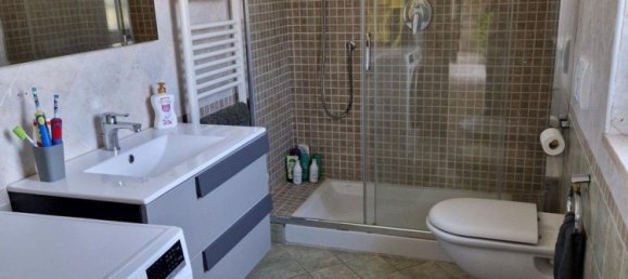 5 bedrooms House in Asti, Italy No. 317454 16