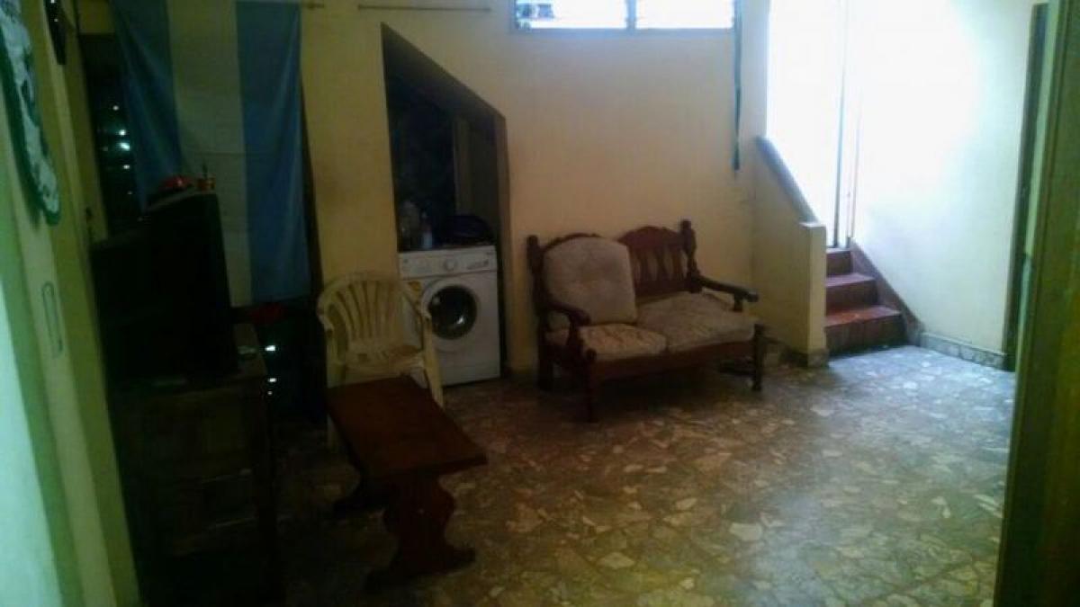 Studio in Buenos Aires, Argentina No. 98903