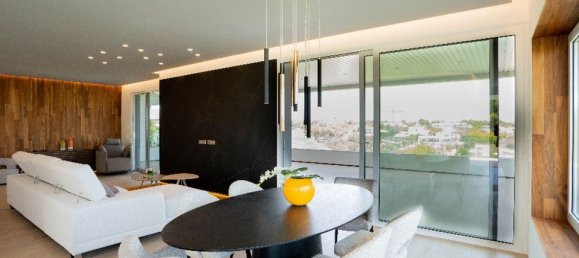 Apartamento de 3 dormitorios en Dehesa De Campoamor, Spain No. 178456 10