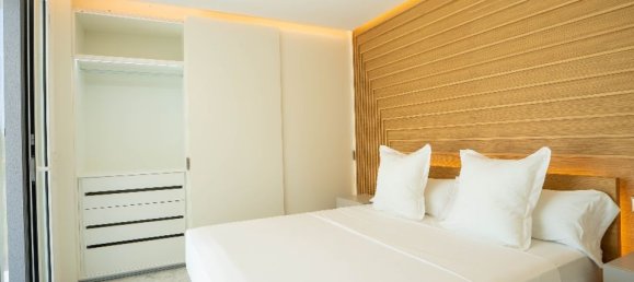 Apartamento de 3 dormitorios en Dehesa De Campoamor, Spain No. 178456 26