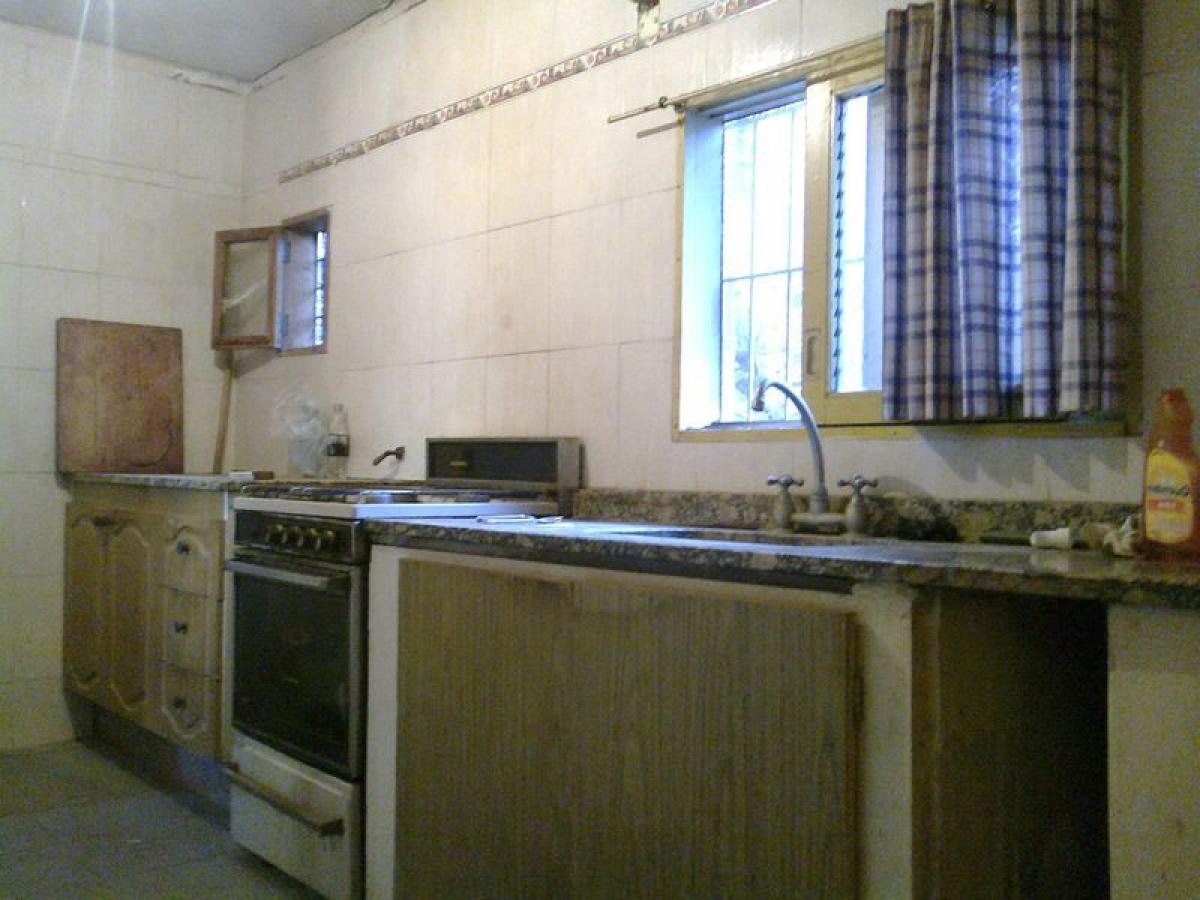 2 Schlafzimmer Haus in Moron, Argentina, Nr. 51674