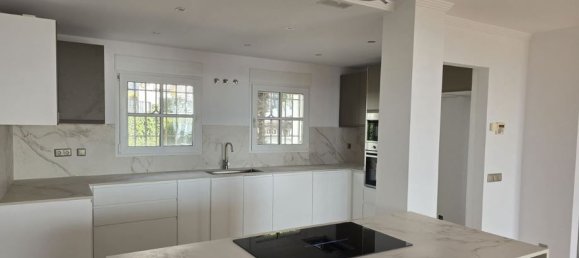 4 Schlafzimmer Haus in Marbella, Spain, Nr. 64424 24