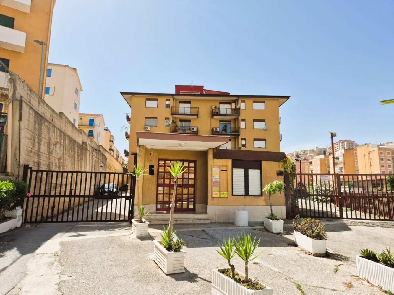 2 bedrooms Apartment in Agrigento, Italy No. 304491