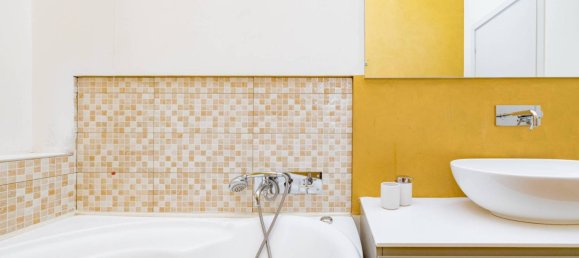 3 Schlafzimmer Wohnung in Milan, Italy, Nr. 240933 45