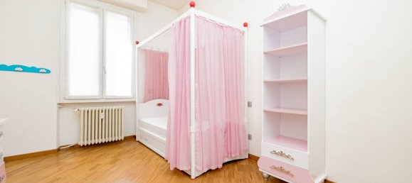 3 Schlafzimmer Wohnung in Milan, Italy, Nr. 240933 47
