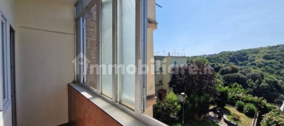 3 bedrooms Apartment in Naples, Italy No. 273487 10