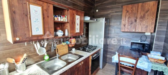 3 bedrooms Apartment in Naples, Italy No. 273487 9