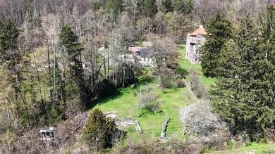 Земельный участок с 6 комнатами в Пуркерсдорф, Австрия № 166902