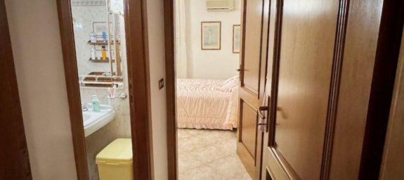 Casa de 8 habitaciónes en Pisa, Italy No. 210223 28