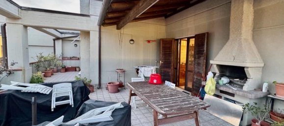 Casa de 8 habitaciónes en Pisa, Italy No. 210223 20