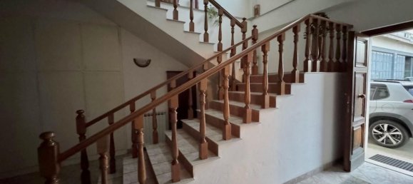 Casa de 8 habitaciónes en Pisa, Italy No. 210223 7