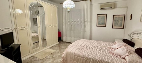 Casa de 8 habitaciónes en Pisa, Italy No. 210223 30