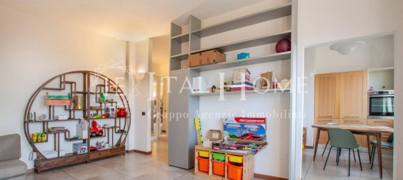 Apartamento de 4 divisões em Bergamo, Italy N.º 230340 3