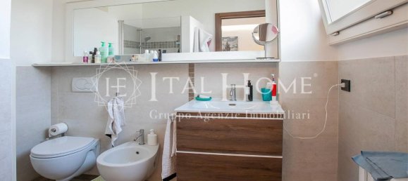 Apartamento de 4 divisões em Bergamo, Italy N.º 230340 17