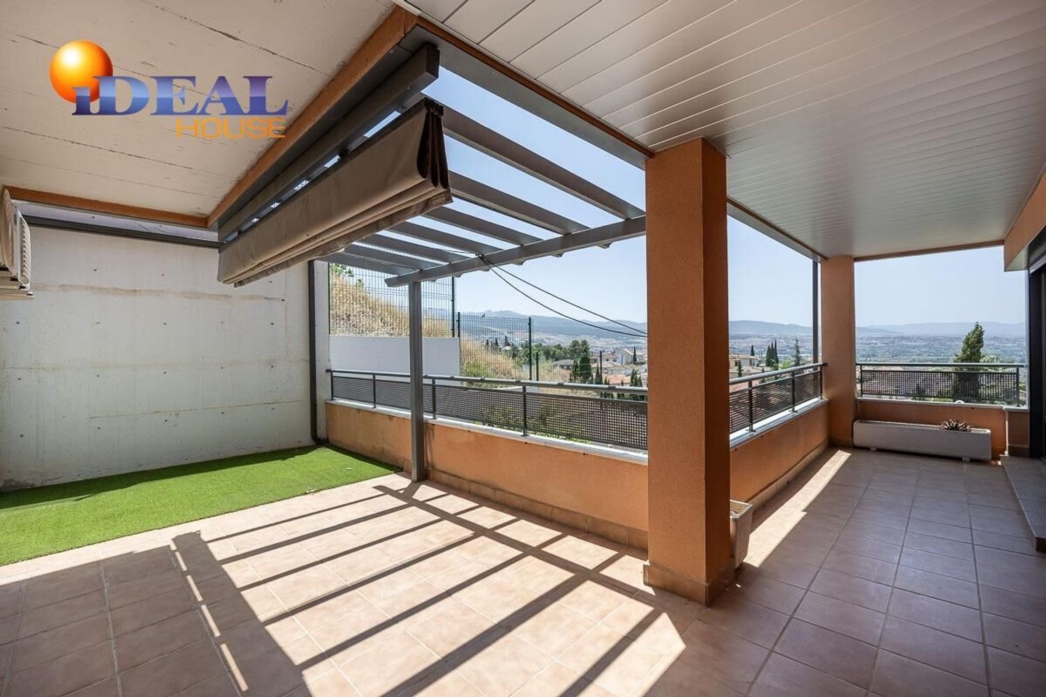 4 bedrooms Apartment in Huetor Vega, Spain No. 151139