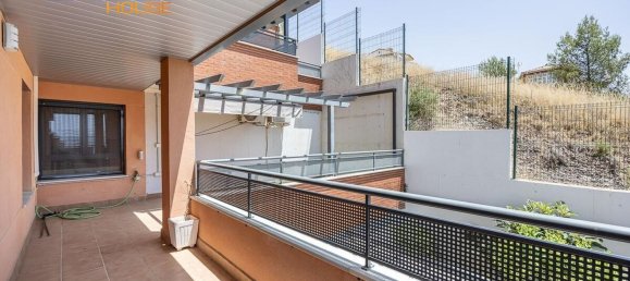 4 bedrooms Apartment in Huetor Vega, Spain No. 151139 3