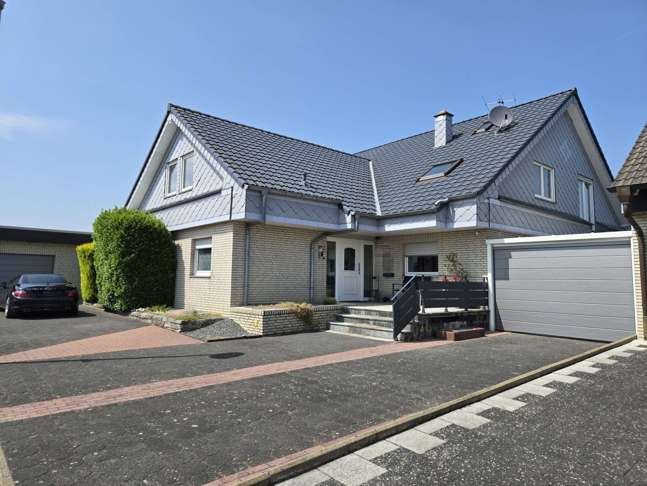 Casa de 4 dormitorios en Rhein-Erft, Germany No. 290852