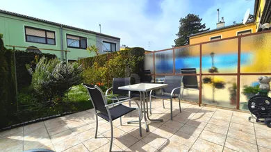 3 rooms Townhouse in Favoriten, Austria No. 246478