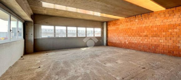  مستودع في Camisano, Italy 775متر مربع رقم 85811 19