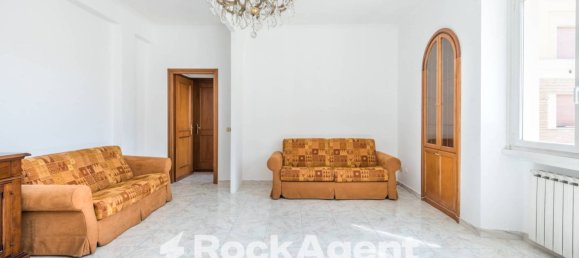 1 bedroom Apartment in Rome, Italy No. 290296 12