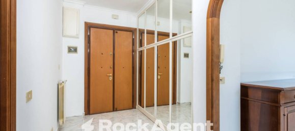 1 bedroom Apartment in Rome, Italy No. 290296 13