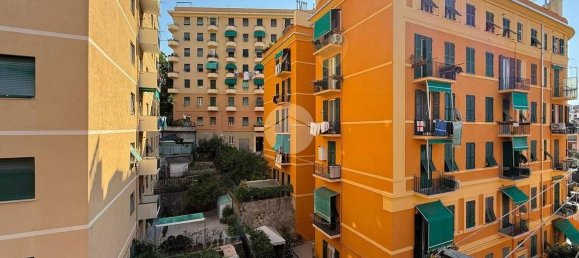 2 Schlafzimmer Wohnung in Genoa, Italy, Nr. 264639 6