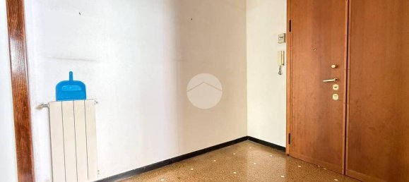 2 Schlafzimmer Wohnung in Genoa, Italy, Nr. 264639 22
