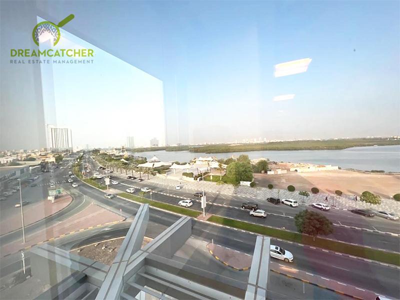 Офис 185.8м² в Рас-эль-Хайма, ОАЭ № 94756