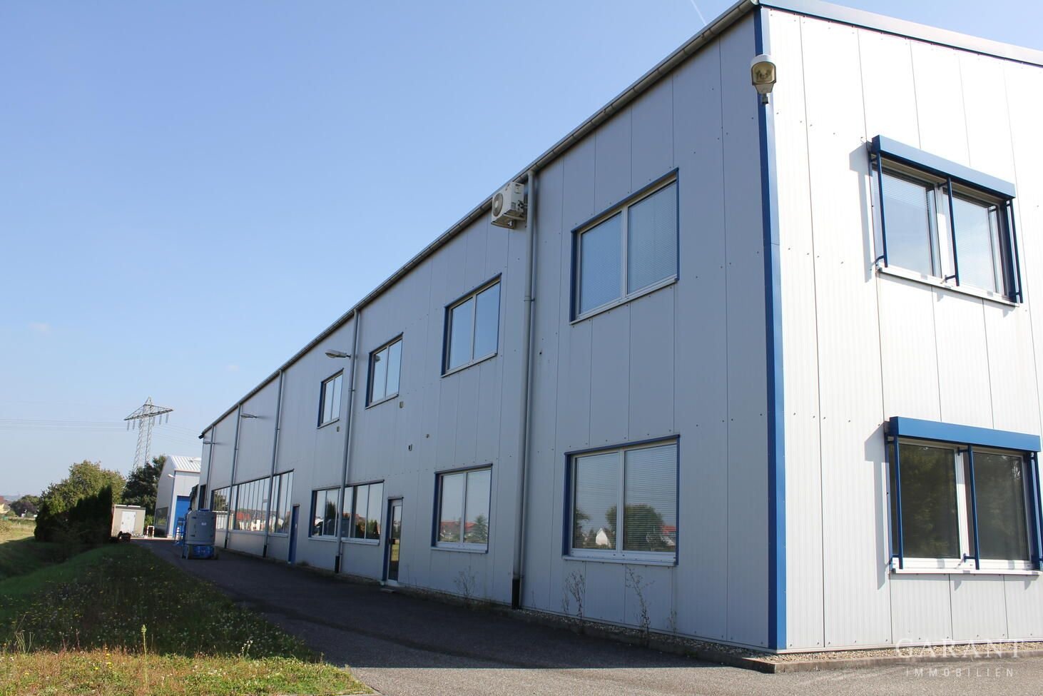 Propiedad comercial en Karlsruhe, Germany 1400 m² No. 4655