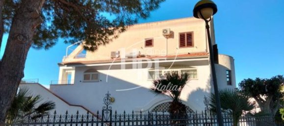 3 rooms Apartment in Bonifati, Italy No. 131852 3