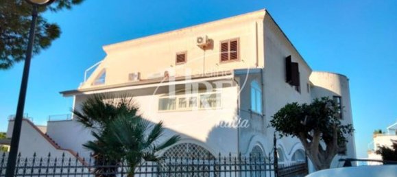 3 rooms Apartment in Bonifati, Italy No. 131852 2