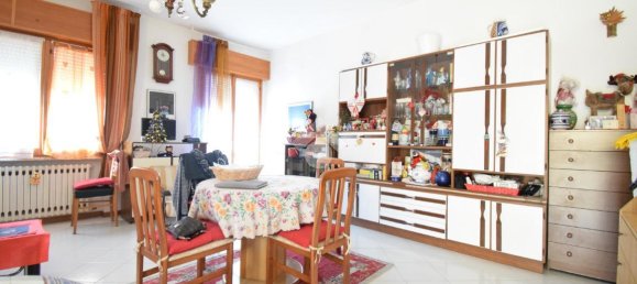 3 rooms Apartment in Riccione, Italy No. 175018 9