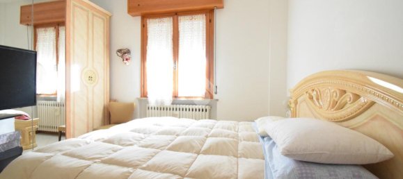 3 rooms Apartment in Riccione, Italy No. 175018 24