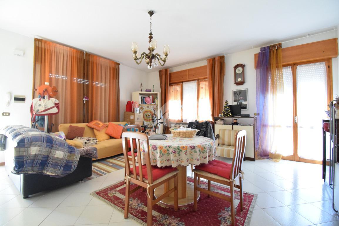 3 rooms Apartment in Riccione, Italy No. 175018