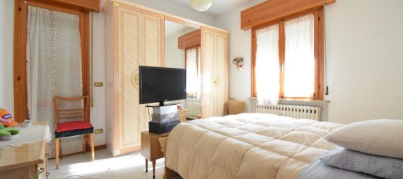 3 rooms Apartment in Riccione, Italy No. 175018 21